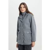 WRANGLER Regular Fit Normal Kesim Kapüşonlu Kadın Cep Detaylı Gri Parka Ceket