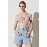 WRANGLER Regular Fit Normal Kesim V Yaka Çizgili Crop Bluz