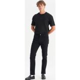 Wrangler Texas Pamuklu Slim Fit Erkek Jean Pantolon MW12S016100