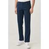 WRANGLER Texas Slim Fit Dar Kesim Normal Bel Dar Paça Esnek Mavi Erkek Pantolon