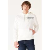 Wrangler W232242102 Ekru Erkek Sol Göğüste Yazı Detaylı Kapüşonlu İki İplik Sweat