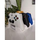 Xbox One / Series X|s Oyun Kumandası Için Şık Siyah Dörtlü Stand - Dayanıklı Plastik Tasarım