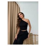Xenthe Kadın Siyah Gofre Kumaş Tek Omuz Crop Bluz Ve Bol Paça Pantolon Ikili Takım