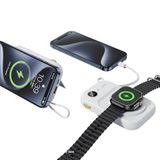 XO Magsafe ile Uyumlu Powerbank, Telefon ve Akıllı Saat Şarj,10000 mAh, 22.5W Hızlı Şarj, 15W Kablosuz Şarj, Magsafe Uyumlu, Dahili Type-C Kablo, Stand Olabilir, Dijital Gösterge, PR270 (Beyaz)