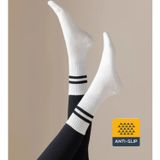 XTR Fitness - Yoga ve Pilates İçin Profesyonel Kaydırmaz Tabanlı Çorap (Beyaz, Standart)