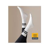 XTR Fitness - Yoga Ve Pilates Için Profesyonel Kaydırmaz Tabanlı Çorap Beyaz