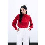 Yaka Detaylı Saten Bluz - Kırmızı