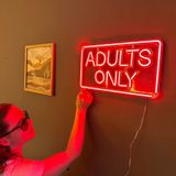 Yalnızca Yetişkinler İçin Neon Tabela - Neon Metal Duvar Sanatı, Barlar ve Kulüpler için LED Işık Dekoru (Uzaktan Kumandalı)