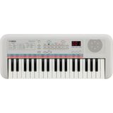 Yamaha Remie PSSE30 37-Tuş Mini Org Beyaz Renk ve Kolay Oynama Özellikleri ile Eğlenceli