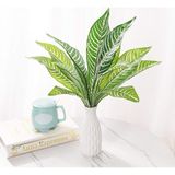 Yapay Çiçek Dracaena Yukka Kılıç Yaprağı Sarı Damarlı Demeti 18 Yapraklı 30 * 40cm Dik Duvar Çiçeği Yapay Bitki