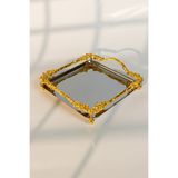 Yaren Style Lüks Gold Gül Detaylı Kare Sunum Tepsisi 21x21 cm – Ayaklı