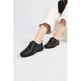 Yaya by Hotiç Siyah Yaya Kadın Sneaker