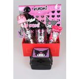YENİ SEZON LİSANSLI KUROMI GIFT BOX ÖZEL KUTULU 700 ML MATARA,BESLENME KABI İLE KIRTASİYE OKUL SETİ