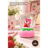 Yenilig 2 Adet Kar Küresi – Pembe Çilek Temalı Sevimli Ayıcık Figürlü Orta Boy Sürpriz Paket, Snow Globe Berry Orchard Strawberry Bear's Garden