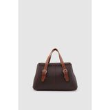 Yenvi Kemer Detaylı Çapraz Askılı El ve Kol Çantası Acı Kahve-Taba - 27 x 17 x 12 cm - Koyu Kahverengi - Taba