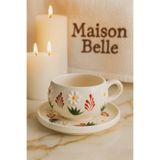 Yerel Üretici Maison Belle Kırmızı Çiçek ve Papatya Desenli Yeşil Gövdeli Seramik Fincan & Altlık – El Yapımı