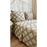 Yeşil Bej Klasik Desen Pamuklu Yatak Örtüsü / Pike Takımı Çift Kişilik - 250 x 260 cm
