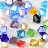 Yiğit Aksesuar 4 Mm 200 Adet Karışık Renkli Piramit Kristal Cam Boncuk Takı Yapım Malzemeleri