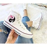 Ymn ayakkabı Kuromi Ve My Melody Ying Yang Baskılı, Beyaz Bilekli Spor Ayakkabı Çocuk Sneaker