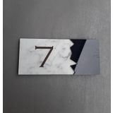 Yönline Black Marble Serisi Kapı Numarası -7