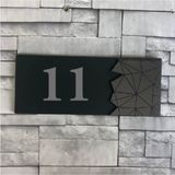 Yönline Modern Yazılı Dekoratif Aynalı Füme Kapı Numarası - 11