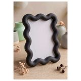 Yugen3D Dalgalı Magnet Çerçeve | Instax Minimalist (7x10cm) Ebatlarında - Doğum Günü, Nişan, Söz, Kına Hediyeliği