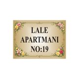 yüksel34 Kişiye Özel Apartman İsimliği 19x26 cm Alüminyum Metal Kapı Tabelası | Aynalı Gold | Yapışkan Bantlı | Apartman İsmi ve Numara Baskılı
