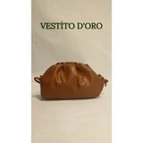 Yumuşak Formlu Büzgülü Pouch Omuz Çantası - Vestito D'oro - Kahve