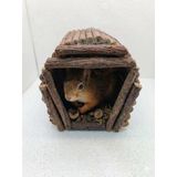 Yuva. Hamster.kuş. Sincap Yuvası