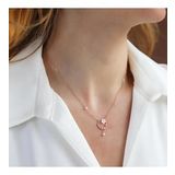 Zambak Çiçeği İnci Detaylı Rose Gold Kaplama Gümüş Kolye