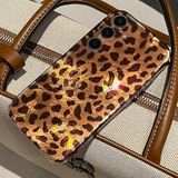 Zebana Samsung Galaxy S24 ile Uyumlu Kılıf Zebana Luxe Leopard Silikon Kılıf Desert Titanyum