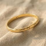 Zeino 14K Altın Kaplama - 6 cm çap Düz Kelepçe Bilezik