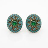 Zeino 925 Ayar Gümüş Çivili Altın Rengi Kaplama 18 mm Yeşil Zirkon Taşlı Vintage Küpe