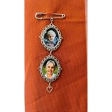 Zemora Jewelry 2 Fotoğraflı Kişiye Özel Gümüş Anı Çengeli – Hatıra İğnesi, Gelin Buketi & Damatlık Yaka İğnesi