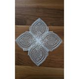 ZESA HOME Fransız Dantelli Lüks Zigon Sehpa Örtüsü Platin Yaprak 40 x 40