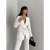 Zf Butik Kadın Blazer Ceket Pantolon Takım Çizgili Beyaz Şal Yaka Kemerli - 42