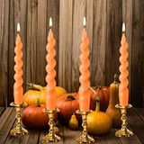 Zhengmy 4 Adet Spiral Konik Mum Bükülmüş Uzun Balmumu Akşam Yemeği Şamdan Sevgililer Cadılar Bayramı Noel Tatili Düğün Doğum Günü Bebek Duş Yıldönümü Masa Dekoru (Turuncu)