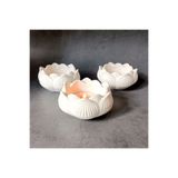 Zigzag Home Dekoratif 3 Parça Lotus Mumluk , Tealight Mumluk Seti, Beyaz Renk Biblo