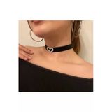 Zirkon Taşlı Choker Boş Kalp Detay Kadife Tasma Kolye