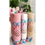 Z&N Style Çeyizlik 50X90 Cm. Kanaviçe Çiçek Desenli Püsküllü Kadife Lüks Havlu Seti 3'lü Set - 50 x 90 cm - Çok Renkli