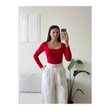 Zoom Butik Kare Yaka Bodysuit - KIRMIZI