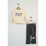 Zubi Baby & Kids Wear Bej Rengi Yazılı Sweatshirt ve Ekose Pantolonlu Kız Çocuk Takımı - 8 - 9 Yaş