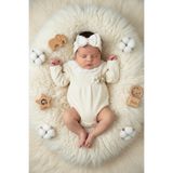zubi baby Krem Rengi Fisto Yaka ve Örgü Çiçek Detaylı Kız Bebek Body/Tulum ve Saç Bandı Ekru 6-9 AY