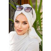 Aişe tesettür Kırık Beyaz Tokalı Bone