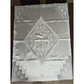 Arzum Çeyiz 8 Köşeli El Işi Dantel Bohça 100 * 100 cm Boyutunda - Saplı 3 Papatya Modeli