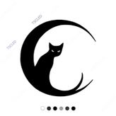 Ay Üzerinde Bekleyen Kedi Etiket Sticker