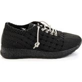 Bambi Siyah Kadın Sneaker K01220051716