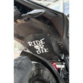 Banxtre Motosiklet Sele altı ve Depo için Kurukafalı Ride Or Die Sticker Etiket (13CMx13CM)