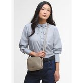 Barbour Daphne Deri Çapraz Çanta SN51 Dune