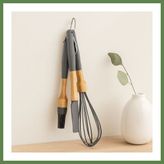 Bezos 3'lü Silikon Mutfak Seti (Çırpıcı, Fırça, Spatula) - Bambu Sap HB006